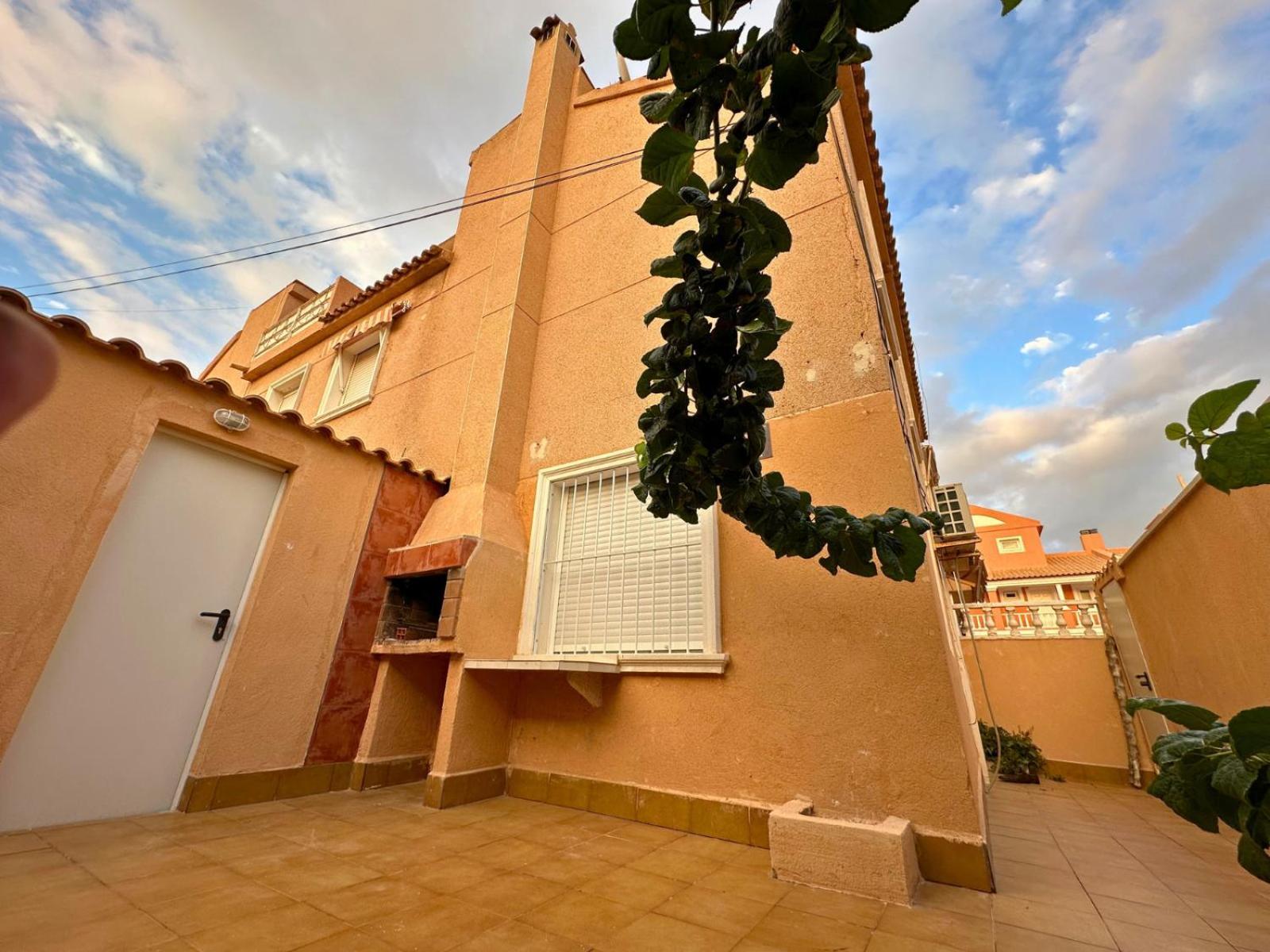 Chalet En La Mata A 50 Metros De La Playa Torrevieja Ngoại thất bức ảnh